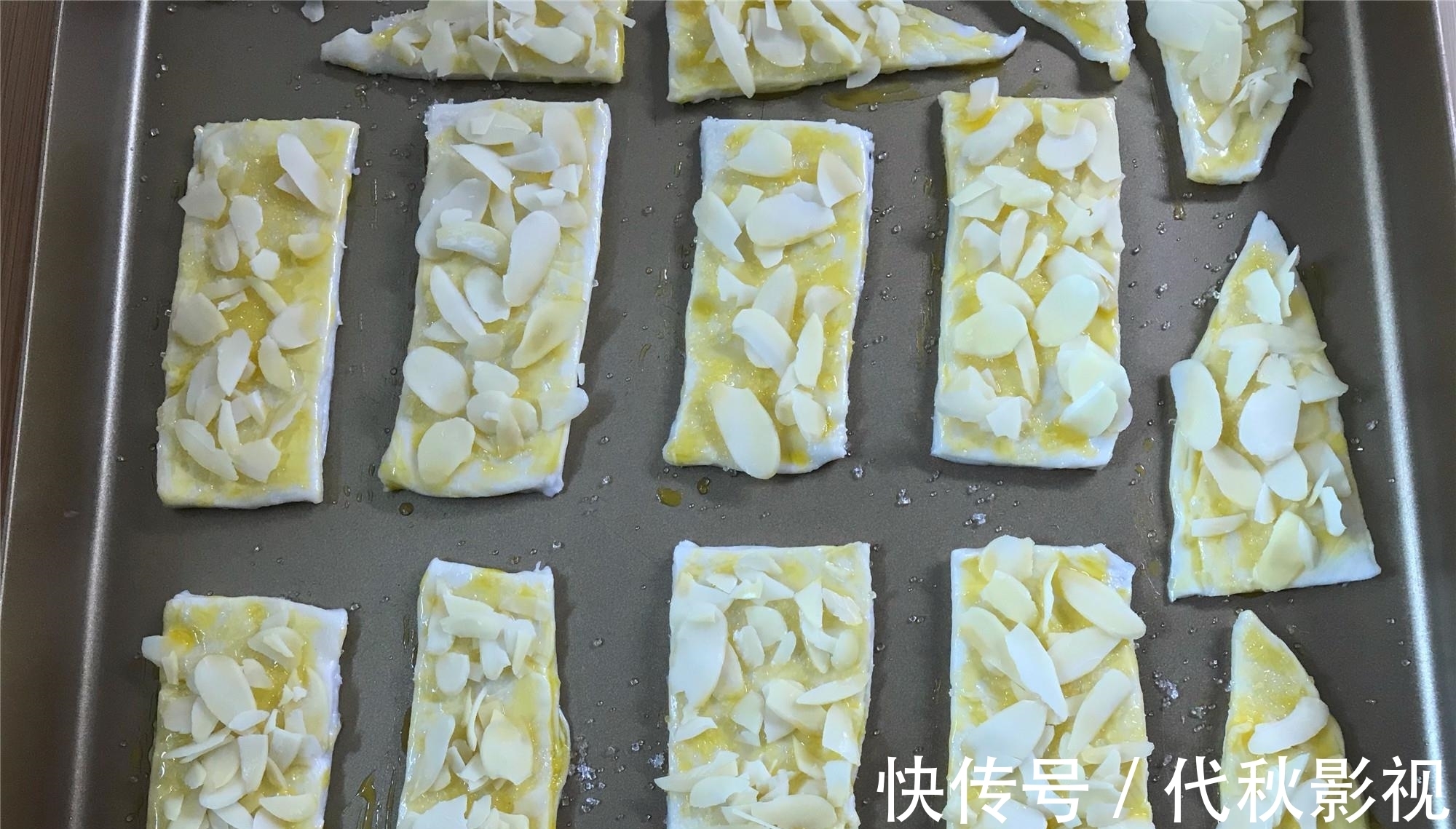 手抓饼的花样新吃法，个个酥脆又多层，咬一口酥掉渣，简单易做