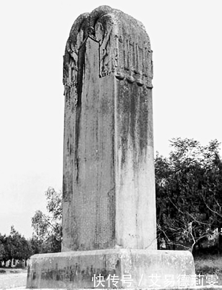 武则天|武则天的无字墓碑为什么至今没有人能懂！墓地的位置也有讲究！