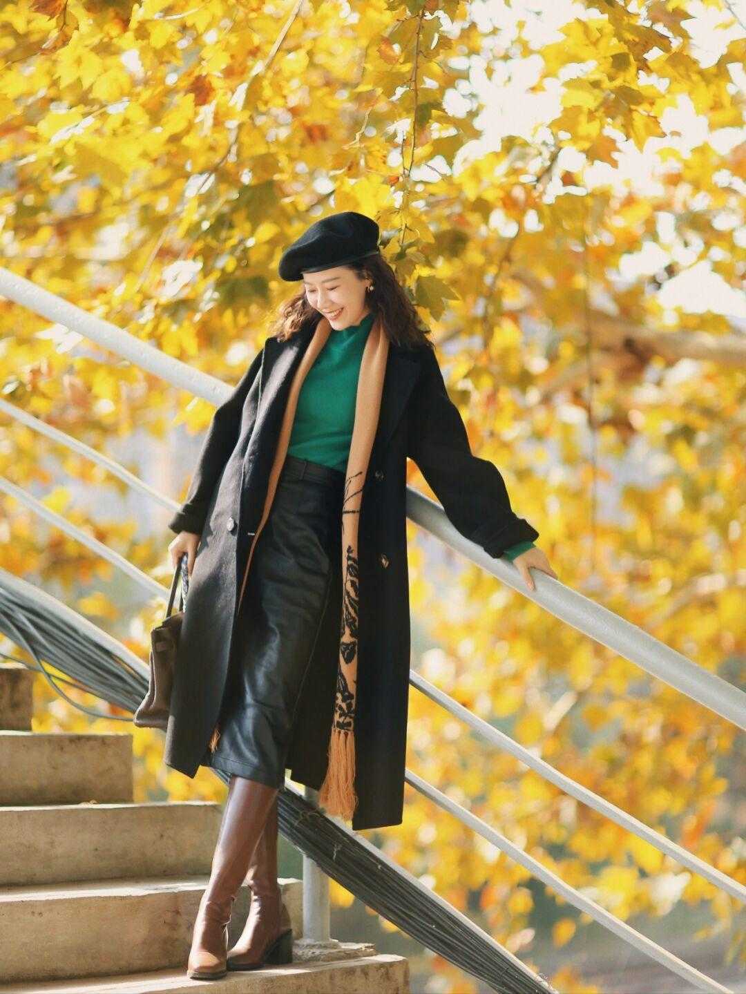 小姐姐 降温了,不会穿没关系,时髦精们示范给你看,照着穿也好看!