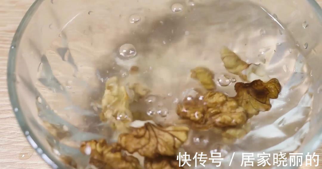 甜甜圈|比鱼补脑，比猪肝补铁，还能增强宝宝抵抗力，宝宝吃光了还要吃