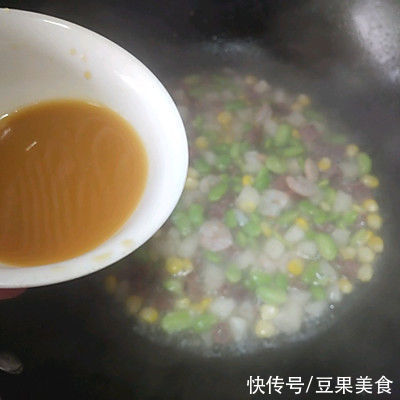 腊肠|老少皆宜的毛豆腊肠，香软咸鲜，味美可口