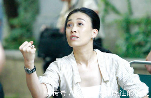 那英退出中國(guó)好聲音,四個(gè)戰(zhàn)隊(duì)基本上學(xué)員已經(jīng)滿(mǎn)了,學(xué)員好可憐