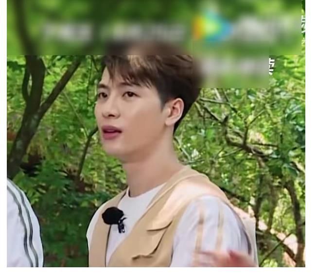 跑男9下期要爆!九位男神同框比帅好养眼,预告都刷了好几遍了