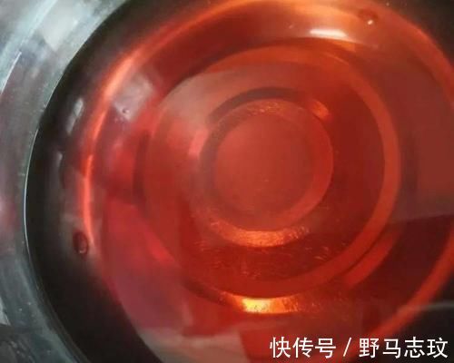 冰粉粉|仅需要4种材料的茶冻撞奶,做好了比奶茶还好喝!