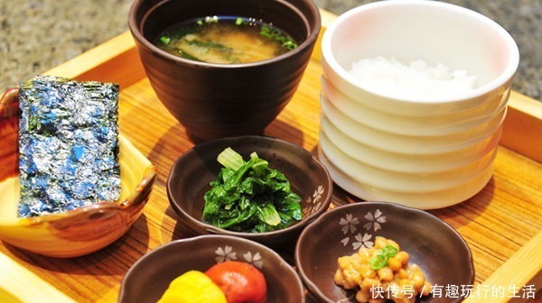 日本普通家庭的一日三餐,看完才明白,为啥日本“没”胖子了