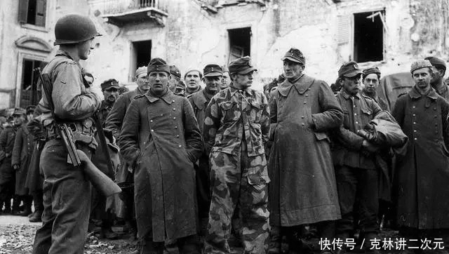 投降|记录第二次世界大战战败投降后的德军士兵,史实照片还原当时场景