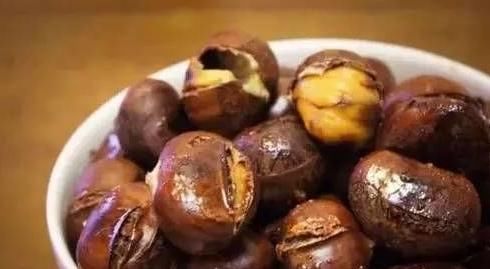 几种零食有益身体健康，每天吃一点，健康多一点，很多人不了解