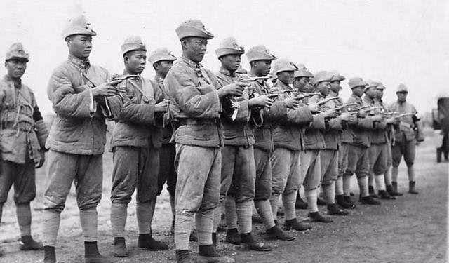 回家|马鸿逵带着7.5吨黄金逃亡国外,晚年对着亲人们说:想回家了