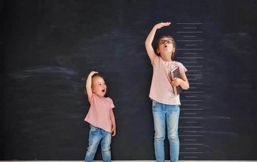 长高|要孩子长大个,4个影响因素很重要,孩子常吃这些食物有助于长高