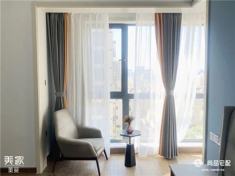 背景墙|邻居说打死都不装休闲阳台？看完她家，瞬间上头了！