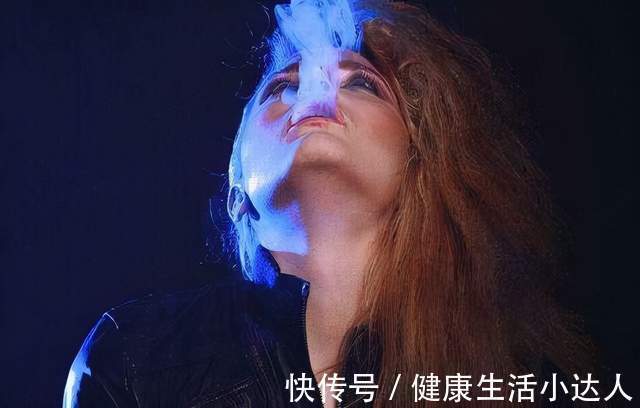 健康食品|20个癌症信号,一旦出现,要引起注意,尤其是有3个习惯的人