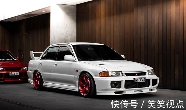 《头文字D》里最经典的十款赛车