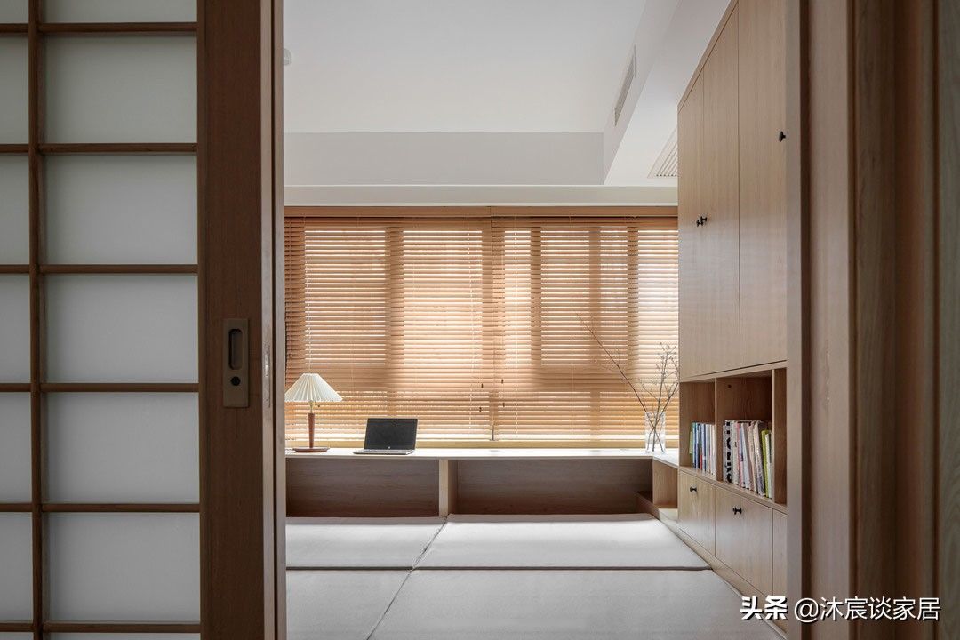 家居|这对夫妻很明智，整个家不过度装修，轻松打造出温暖治愈人心的家