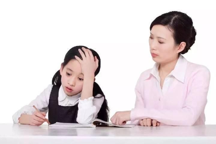 小学生作文《家人高兴的事》，看了让人揪心，网友：好成绩来之不易啊