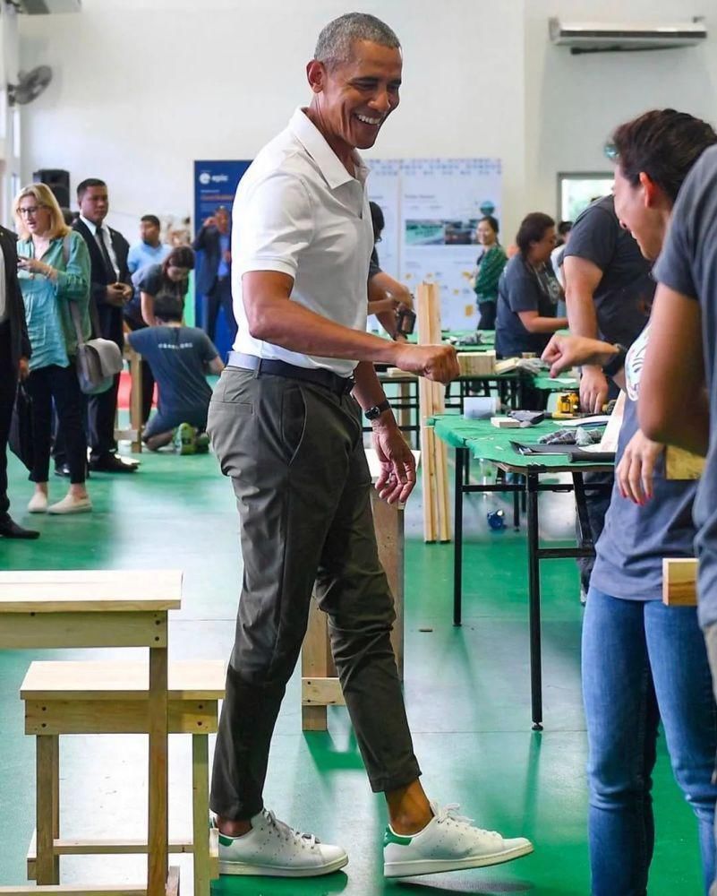 adidas 侃爷竟和奥巴马撞鞋了!都五十年了,明星们还在抢着穿这双鞋!