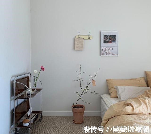 衣帽间|这套76平小房子，上了年纪却充满人情味！狭窄的厨房，一丝不苟！