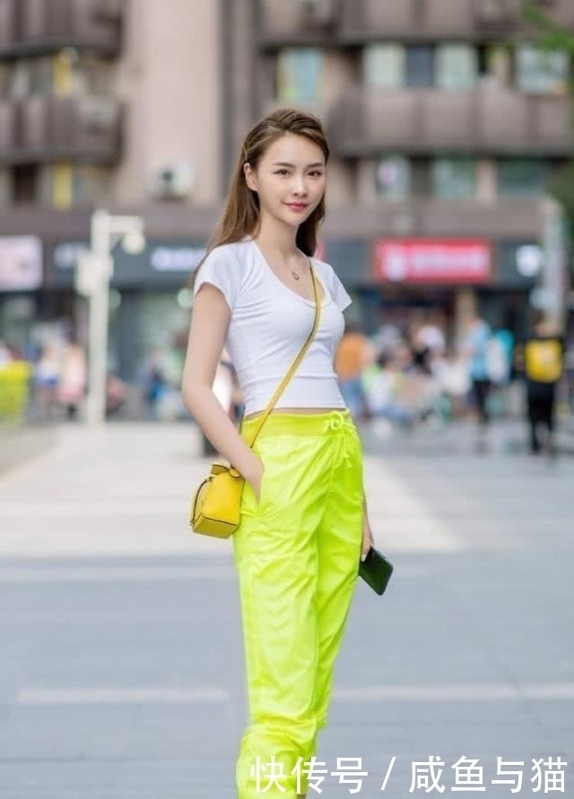  帅气|休闲装简洁大方又很清秀，潇洒帅气显不俗的气质魅力