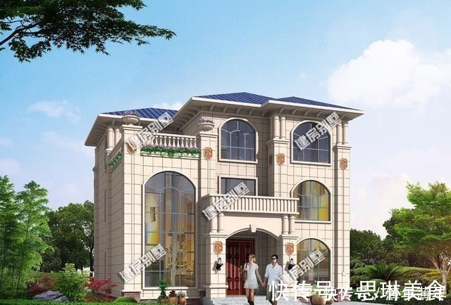 惬意|2栋外形简单的别墅户型，看着很舒服，住着很惬意！