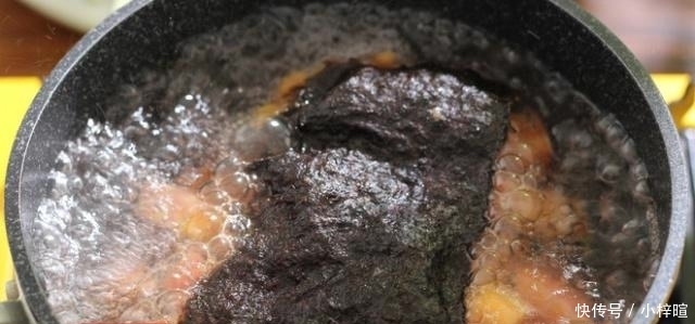 饭店的疙瘩汤大小均匀,原来少了这一步,怪不得自己做的不好喝