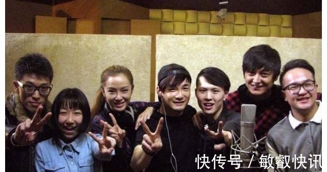 那英退出《中國好聲音》現(xiàn)場錄制,來了一位大神級(jí)人物,是誰呢?