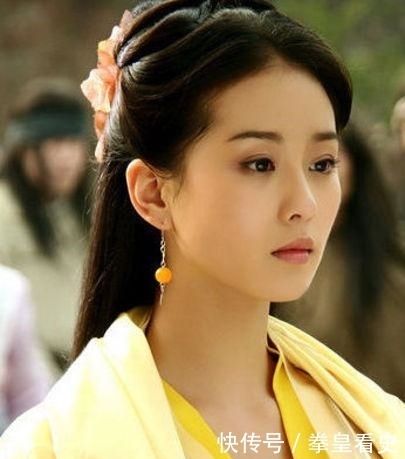 杨过后人黄衫女,帮完丐帮又擒周芷若,绝迹江湖却两次出面所为何事