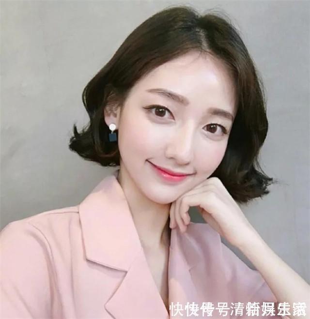 剪短|奔四奔五的女人,建议剪掉长发留短发,原因有4点,重点不是好看