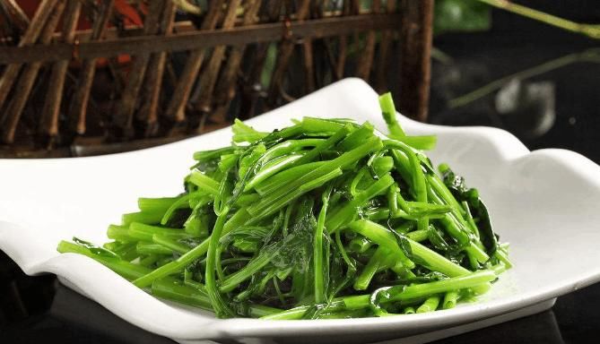 颜色|空心菜怎么才能不黑呢