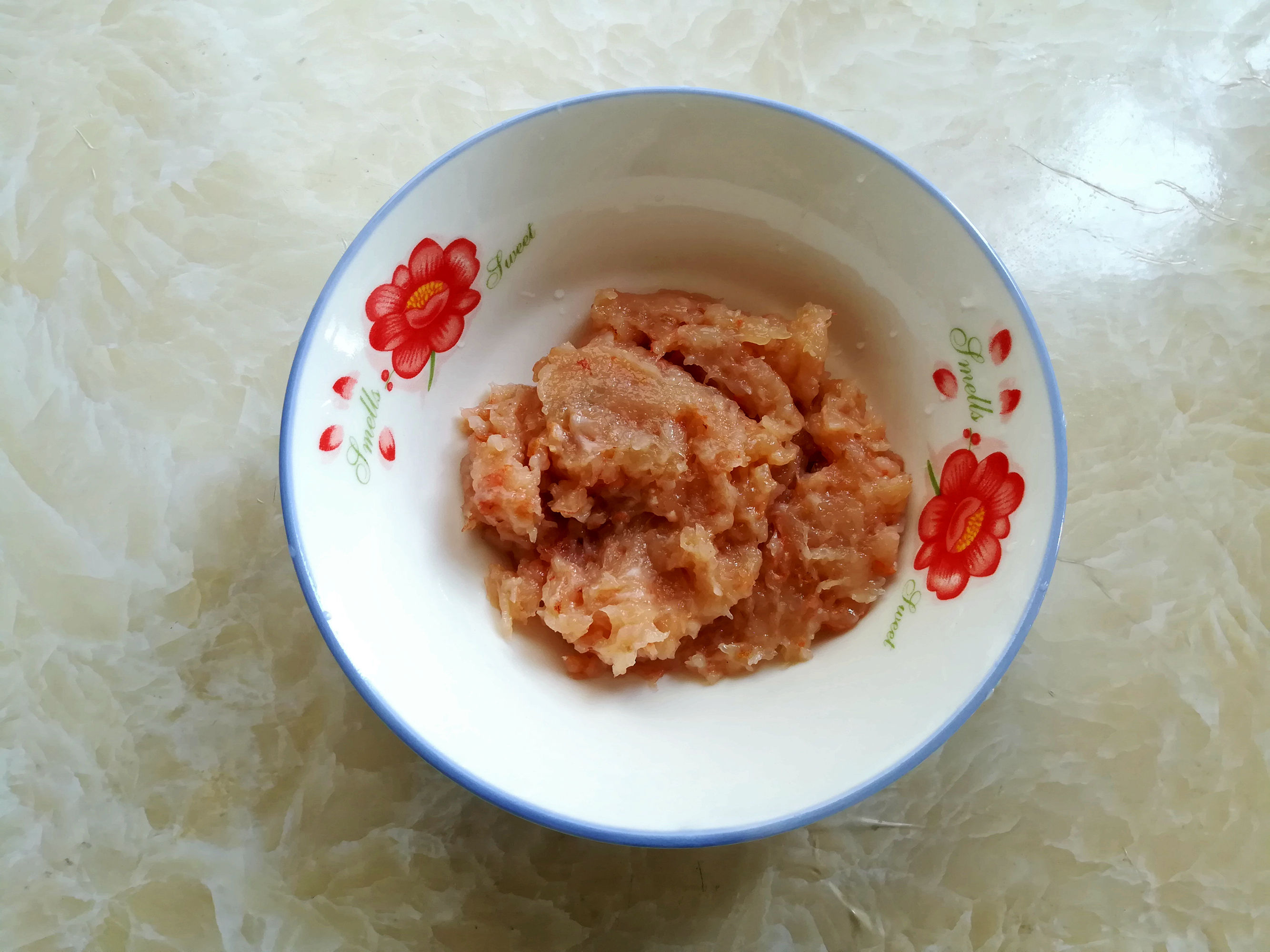  香嫩|做虾丸时，记住“2加1冷”的窍门，虾丸香嫩细滑，营养又鲜美