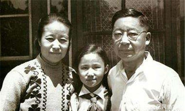 留书|老舍不舍原配,赵清阁留书:各据一城,永不相见;一人独身至老