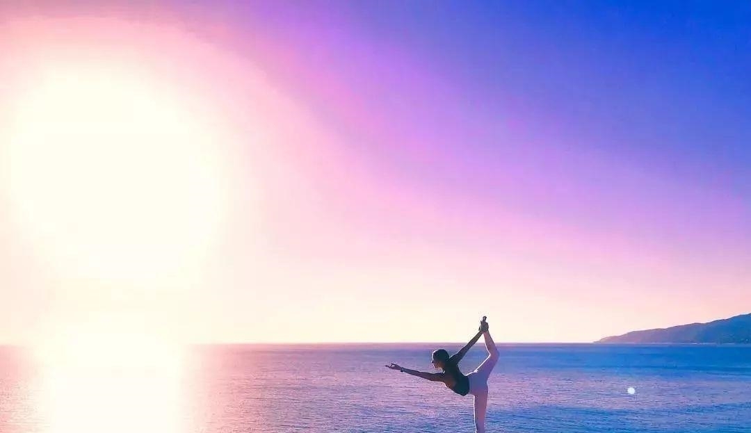 站立体式|坚持瑜伽近10年,鬼知道我经历了些什么?