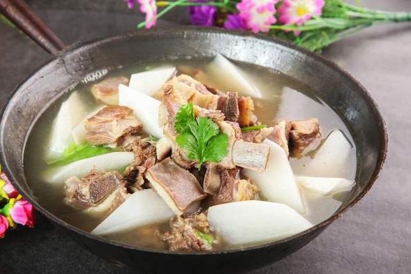 驱寒|霜降后，用这2样煲汤，驱寒暖身暖胃，家人常喝身体倍棒不怕冷