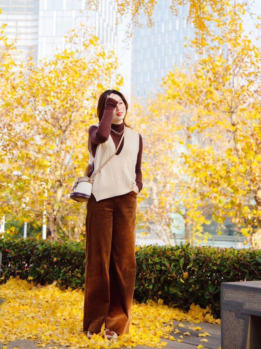 博主|入冬后必备的“毛衣”你准备好了吗?体面优雅,适合普通大众