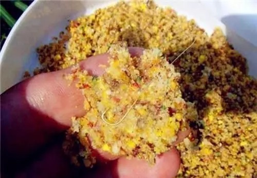 天凉就封竿?学会这三点,冬天野钓大鲫鱼次次20斤起!