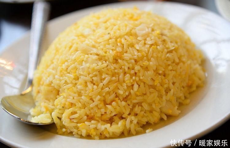 米饭|做蛋炒饭,不要先炒鸡蛋也不要先炒饭,跟我这样做,炒饭粒粒分明