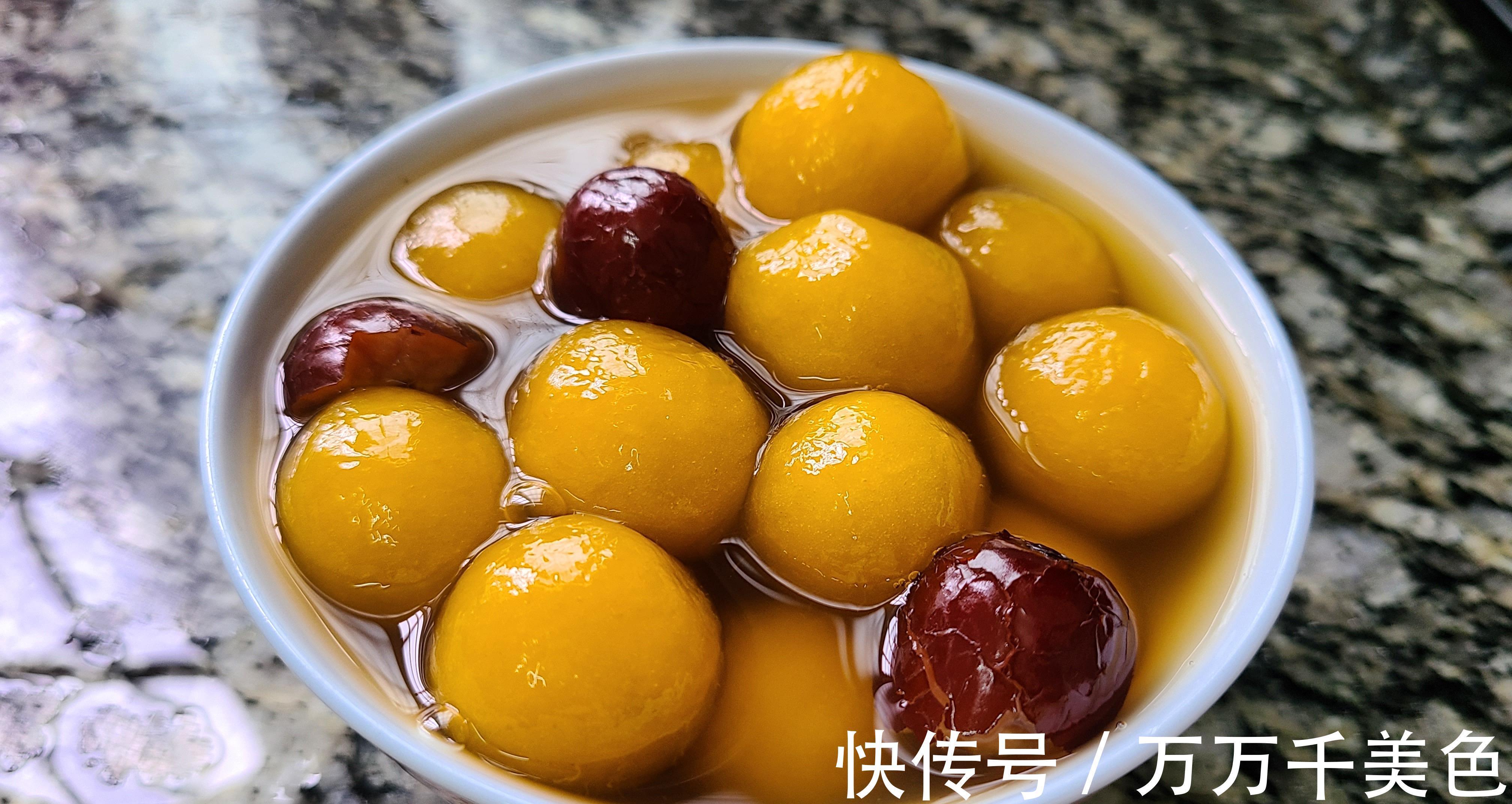 天气凉了,教你一道广东的滋补糖水,Q弹好吃味道很棒