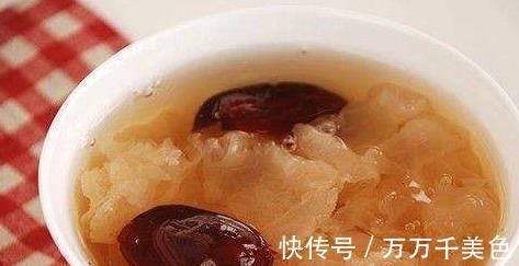 常喝|女人常喝银耳汤有好处，喝银耳汤的最佳时间是早上，还是晚上？