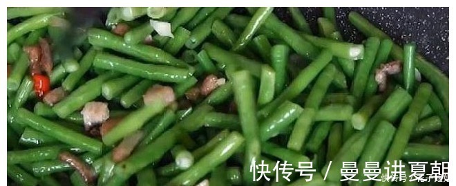 家常|豆角这么做,多吃3碗米饭,做法简单家常,比饭店还好吃!