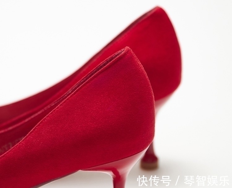 稳健 沿着高速看中国|世界第一高墩、双螺旋隧道……看云端高速“逆天”而行!