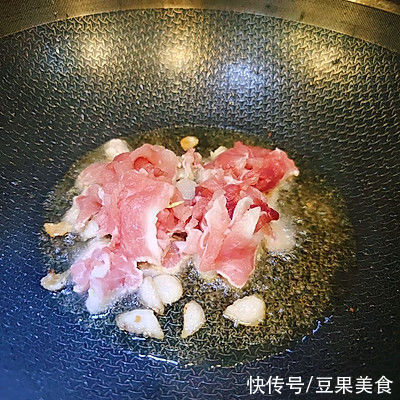 #东古家味美食#白菜帮炒肉
