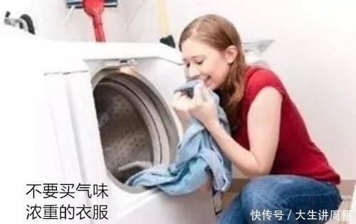 孩子|四岁女孩身上常有淤青,父母查幼儿园监控,得知罪魁祸首后很羞愧