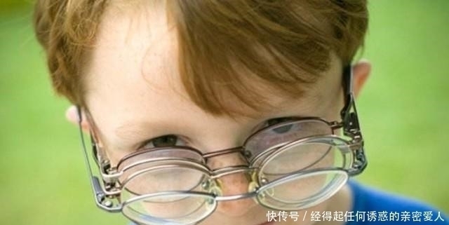 家长|5岁孩子眼睛疼,奶奶和妈妈都没在意,几天后检查医生:来晚了