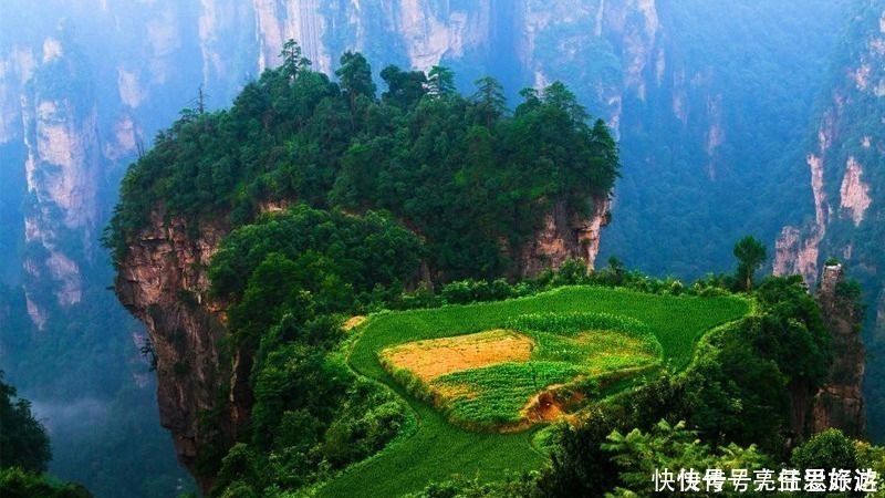 命名|我国两个用景区命名的城市，一个名气很大，一个让人可惜