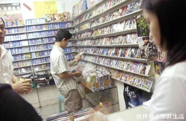 拼多多|京东招001号快递员,刘强东允诺干满5年买房,如今状况让人惊讶