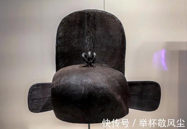 范老爷|故事:可镇压滔天洪水的神奇帽子