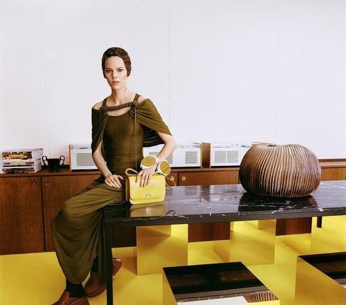 下一个It Bag：Loewe时装秀发布新款包包！