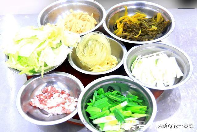 菜帮|天一凉、就爱这锅大烩菜!十几样食材一锅出,堪称平价版满汉全席