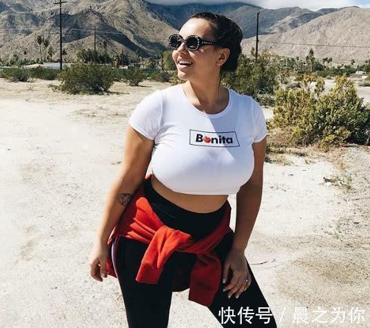 跑步|29岁乌克兰微胖女孩，努力健身多年，收获丰腴身材