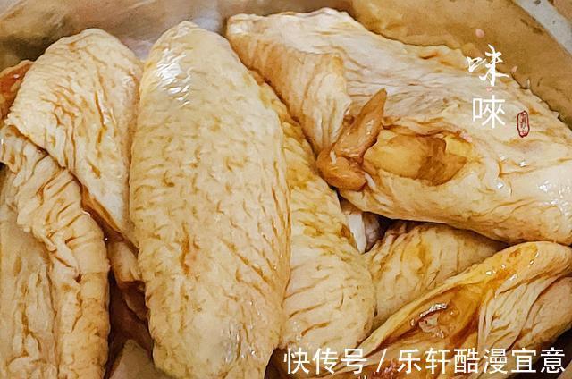 侄子|入秋用这种方法做的鸡翅,侄子刚咬了一口就问,明天还做吗