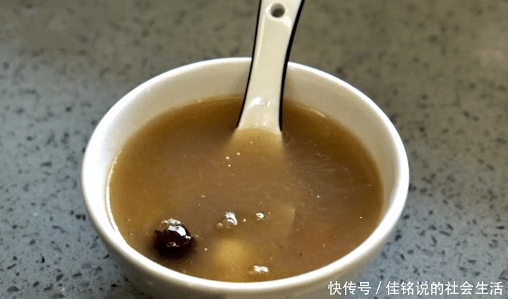 滋补|秋天,遇到此肉要多吃,比牛羊肉鲜,简单一拌,鲜香入味又滋补