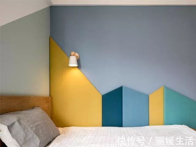 客厅|127㎡混搭新居,进门全景玄关,阳台改茶室,太迷人了